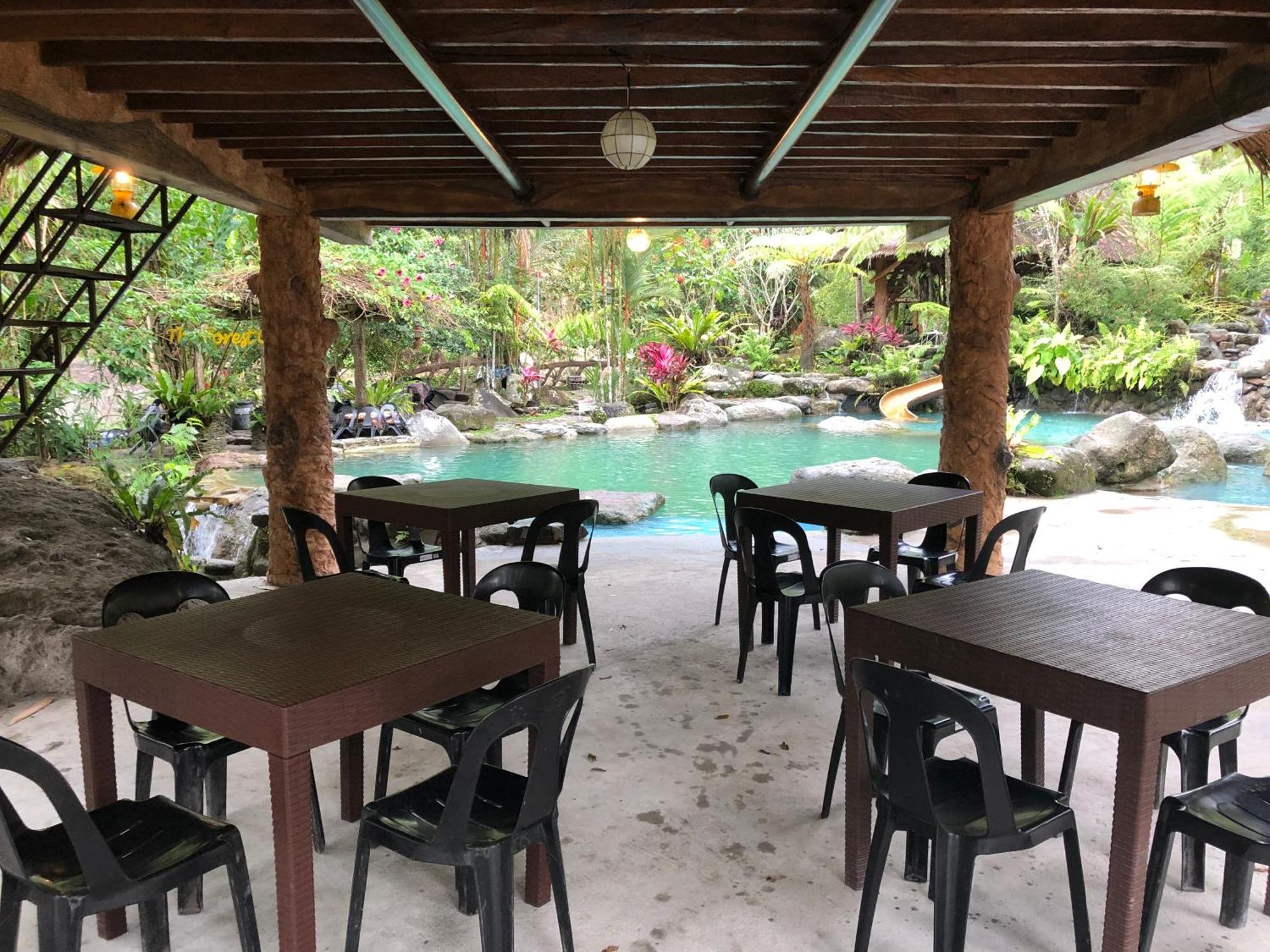 Forest Camp Valencia  Ngoại thất bức ảnh